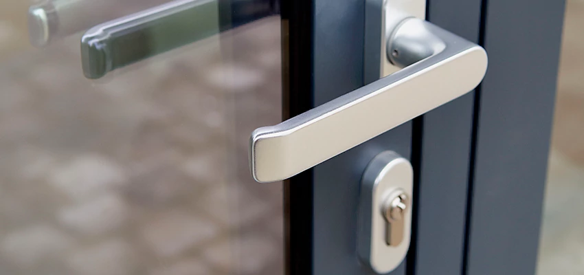 Broken Door Lock Cylinder Repair in Fort Bragg, California