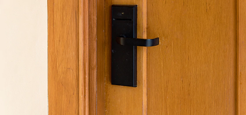 Quick Response Locksmith For Lock Repair in Fort Bragg, California