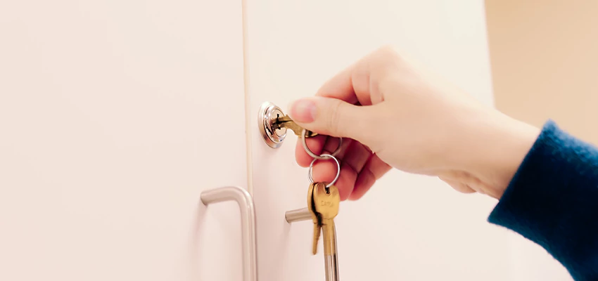 Cabinet Electronic Locks Repair in Fort Bragg, California