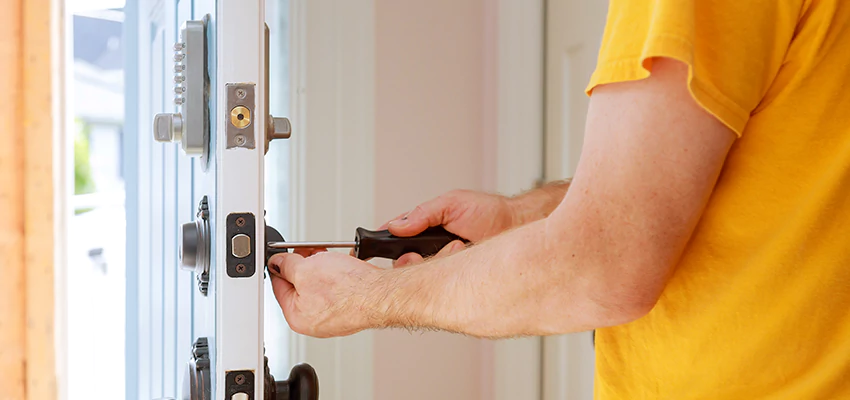 Eviction Locksmith For Key Fob Replacement Services in Fort Bragg, CA