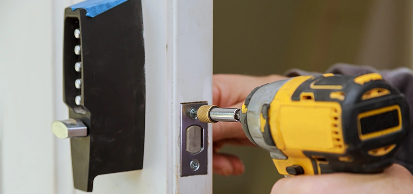 Eviction Locksmith For Key Duplication in Fort Bragg, California